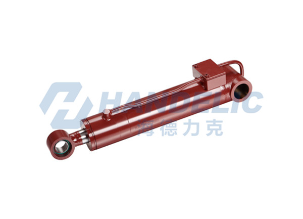 特種高空作業(yè)車(chē)油缸